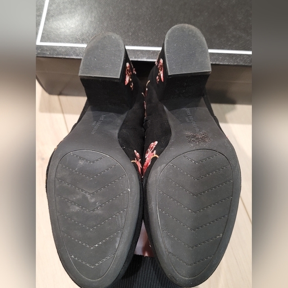 Cc- Karl Lagerfeld Edith floral suede black boots - Picture 8 of 9